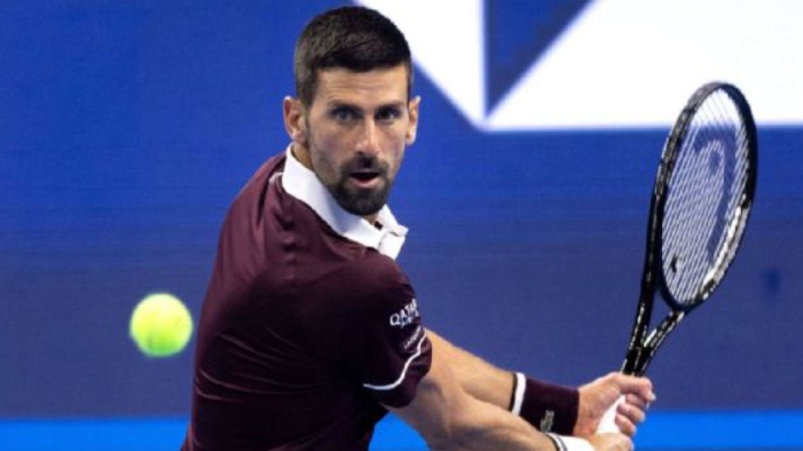 Djokovic volvió a ganar después de 85 días y ya tiene rival chino en Beijing