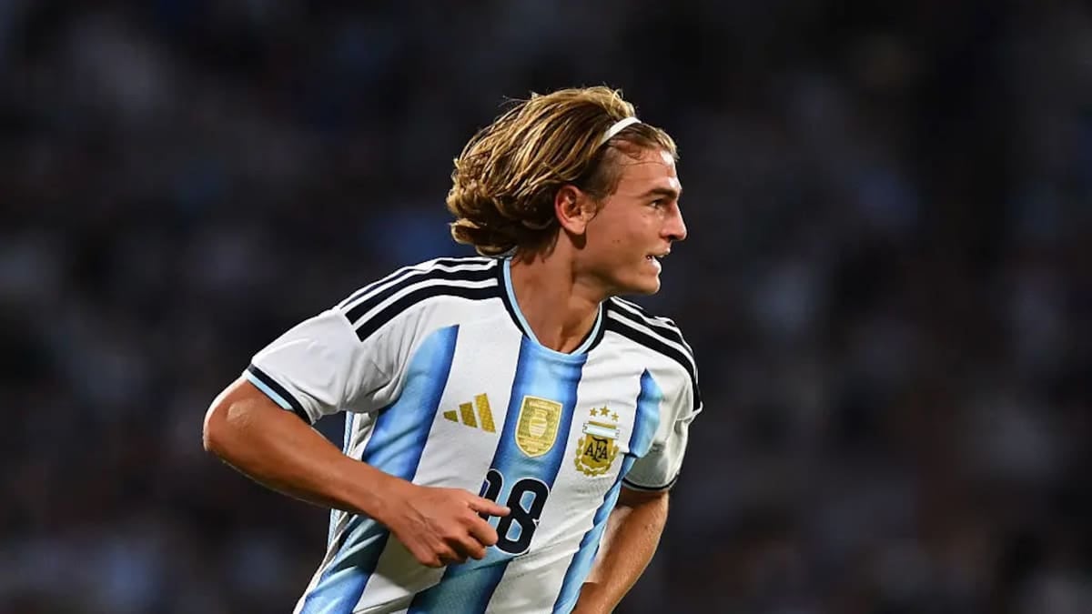 La Scaloneta arrancó con el pie derecho: 2-0 a Bolivia en el Kempes, con golazos de Lautaro y Paz