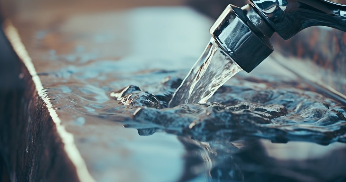Agua y cloacas: AySA pidió un ajuste del 22,6% para seis de cada diez hogares y convoca a audiencia pública