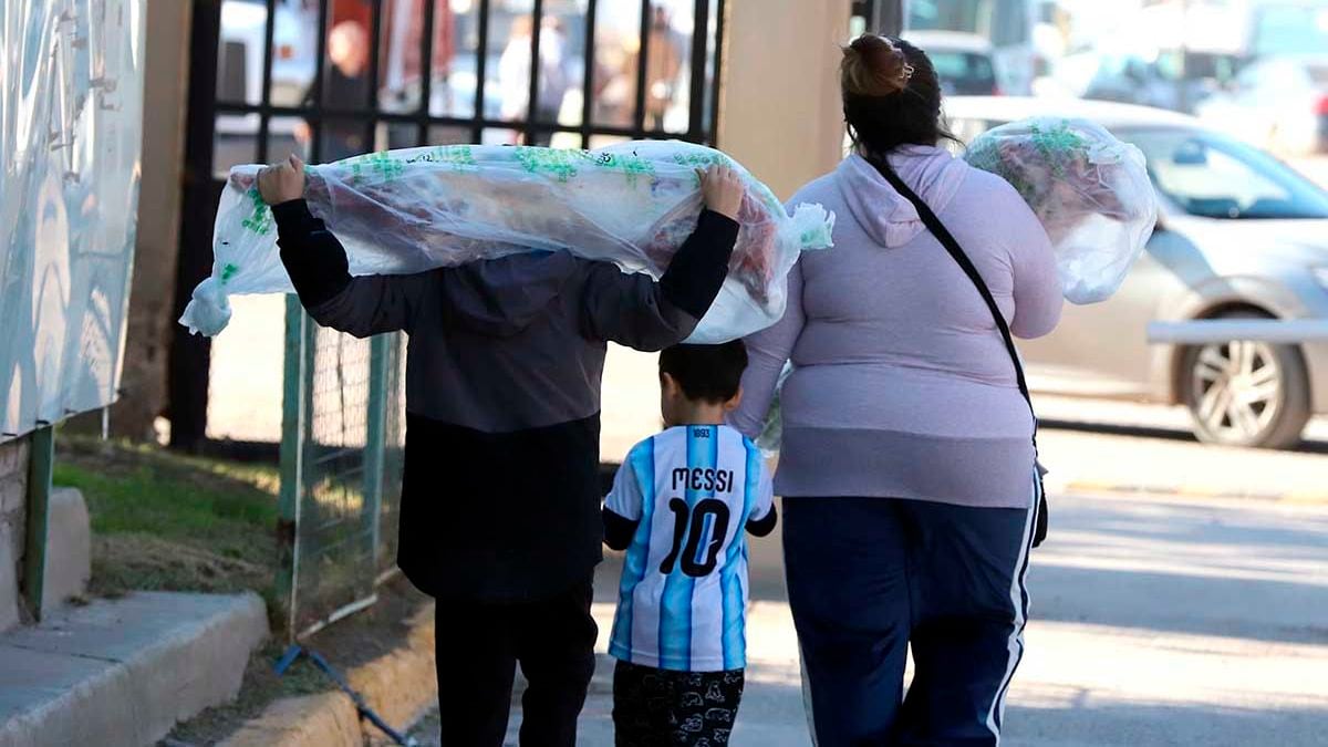 El Concentrador de Neuquén se prende dos sábados con chivito y trucha como estrellas