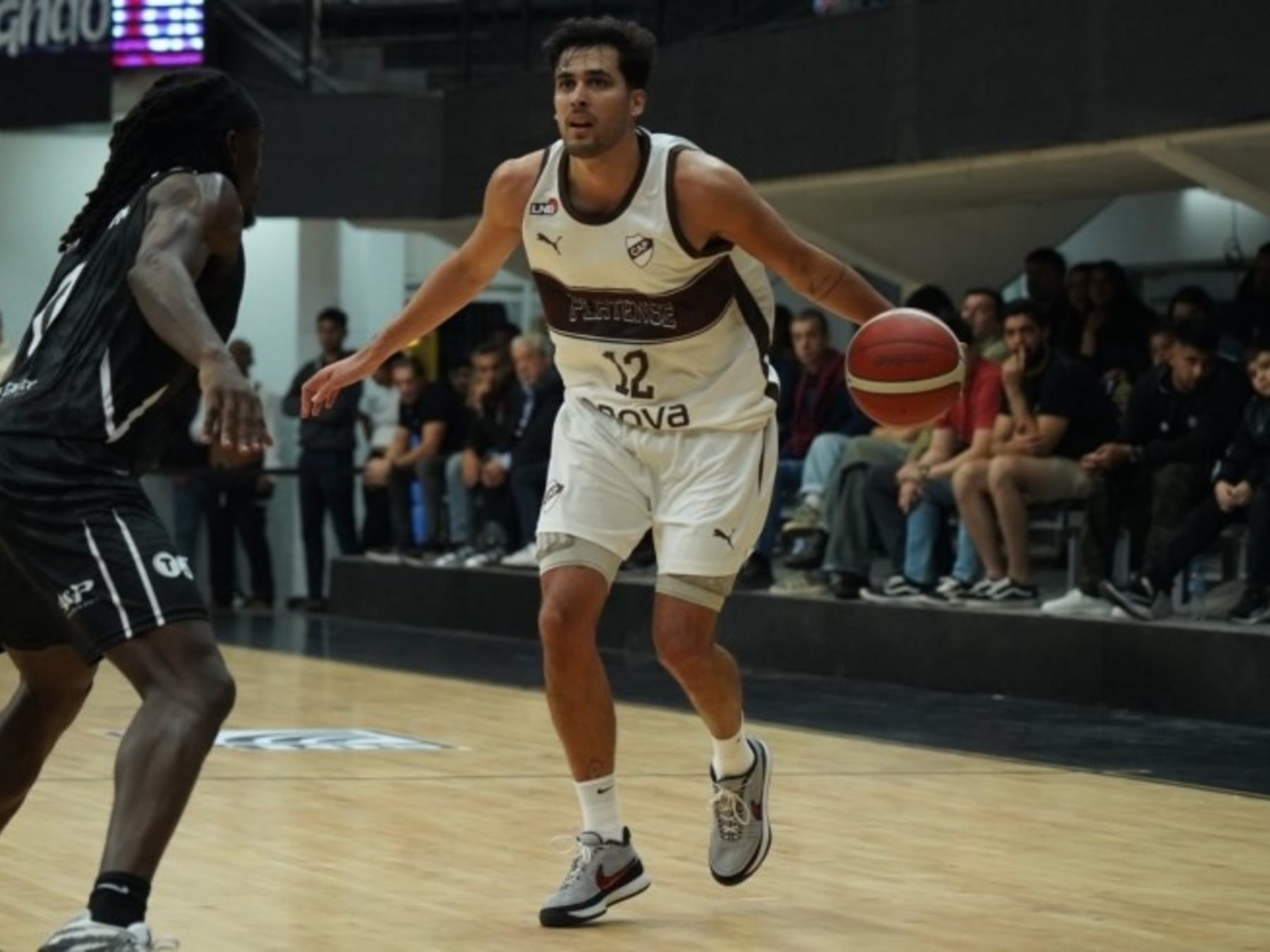 Platense pasó el primer examen en Santiago y se trajo un triunfo con olor a orden táctico