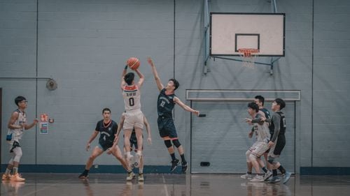 Valencia se sacó de encima a ASVEL y sigue de racha: el invicto que no se rompe
