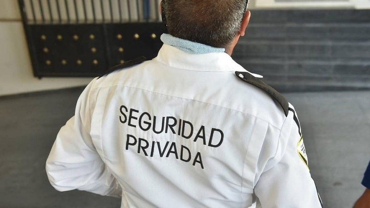 Escala salarial de vigilancia privada: el vigilantómetro total con presentismo y viáticos trepa a 1.838.200 pesos en la liquidación de octubre
