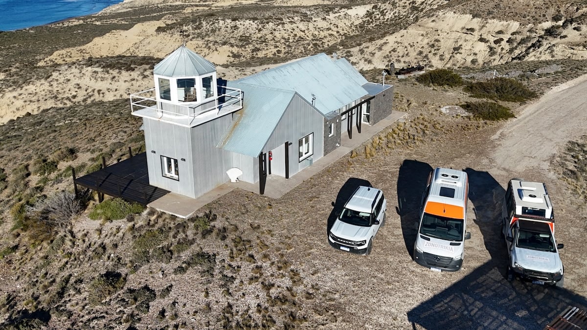 A 35 minutos de Puerto Madryn, una estancia de 1924 te lleva a caminar al mundo de las ballenas