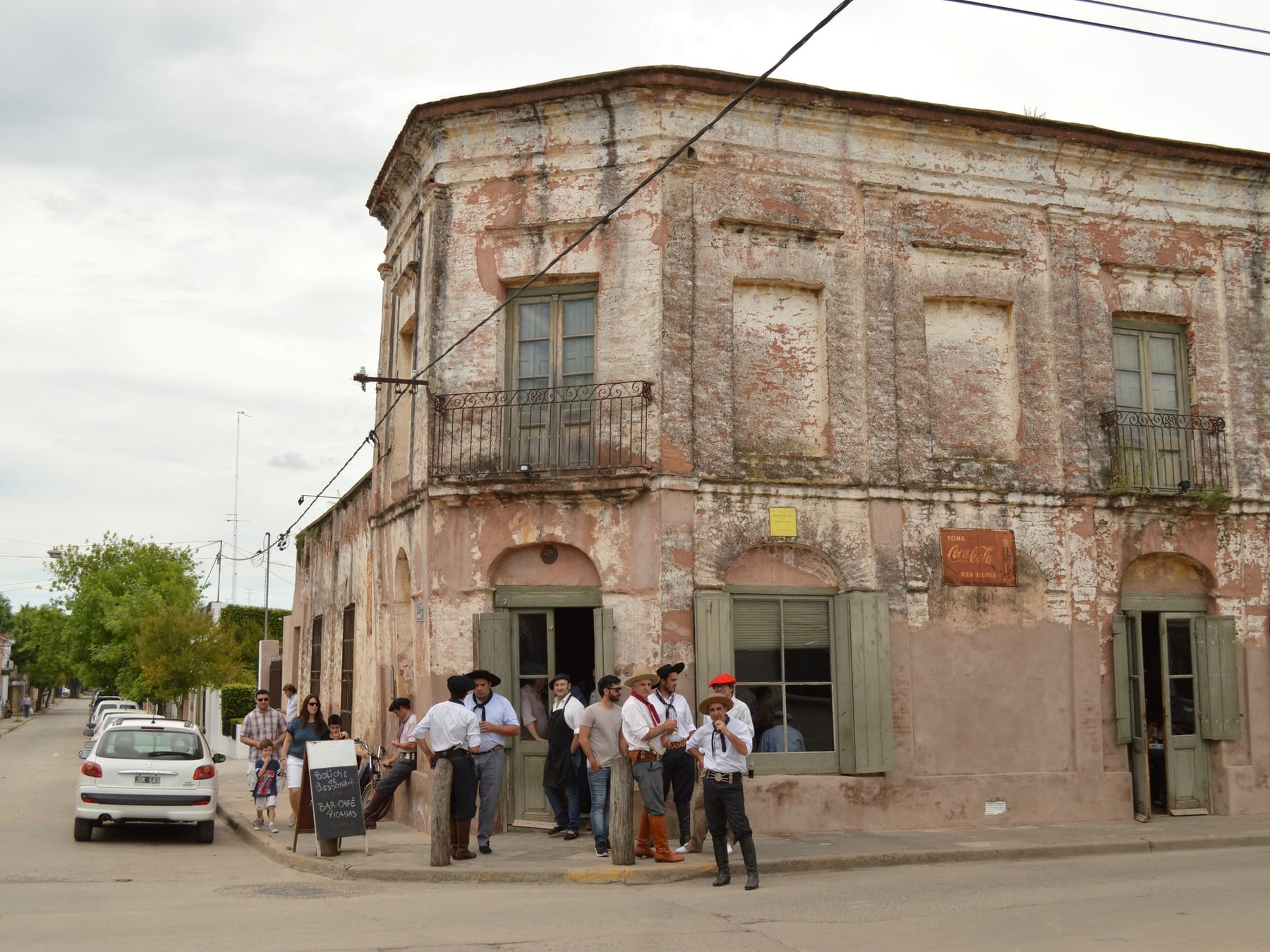 San Antonio de Areco, más allá de la pulpería: la nueva vida de los talleres de autor