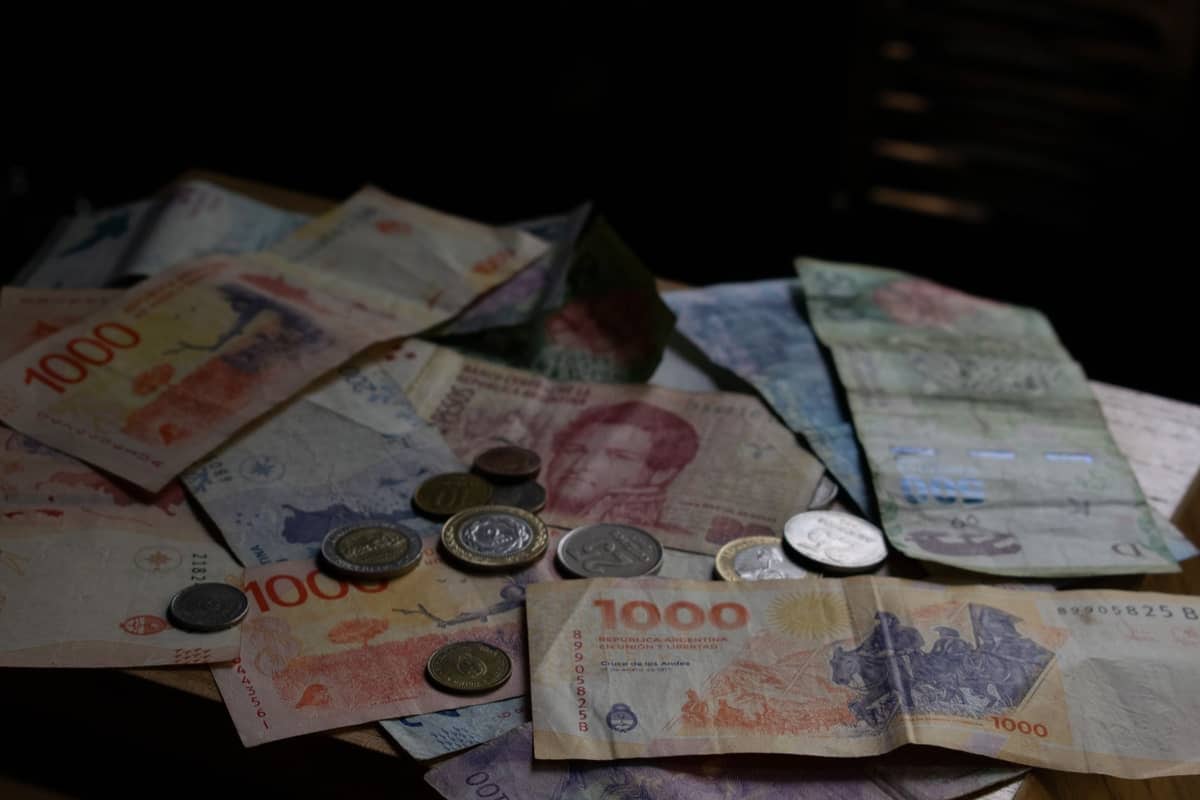 El dólar oficial quedó en $1540 y la inflación de septiembre marcó 1,9%, con tarifas, educación y salud como motores