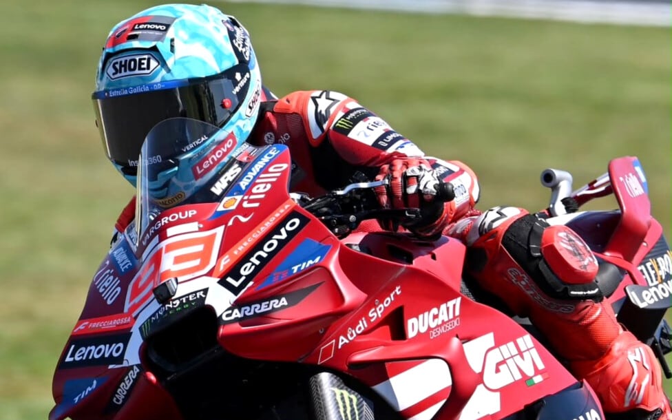 Márquez dominó Phillip Island y dejó una advertencia para Australia