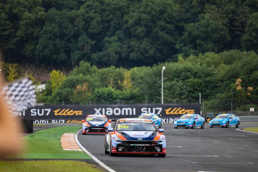 Azcona llegó al cierre del campeonato con 33 puntos de ventaja en Zhejiang