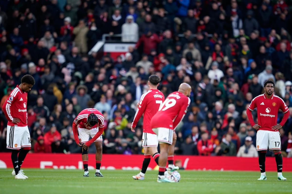 Old Trafford se VA: Bournemouth dejó al United al borde del pozo