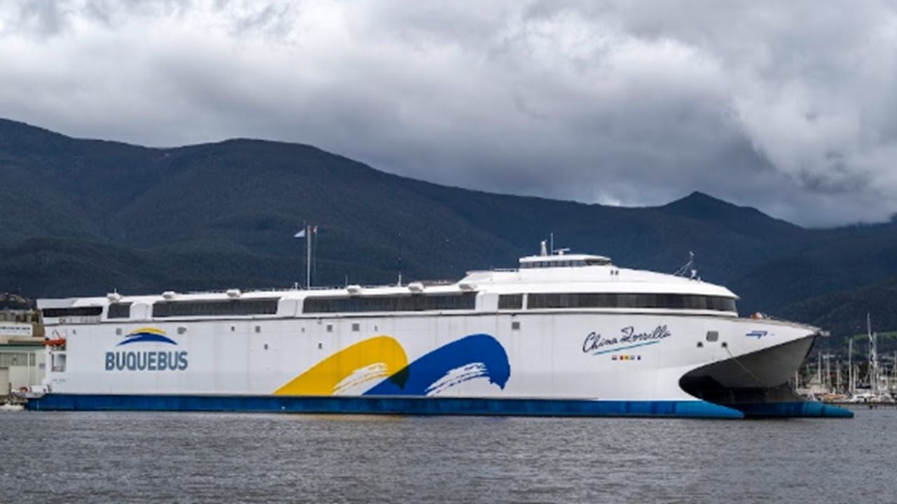 El China Zorrilla debutó entre Buenos Aires y Colonia: cómo es el mayor buque eléctrico del mundo